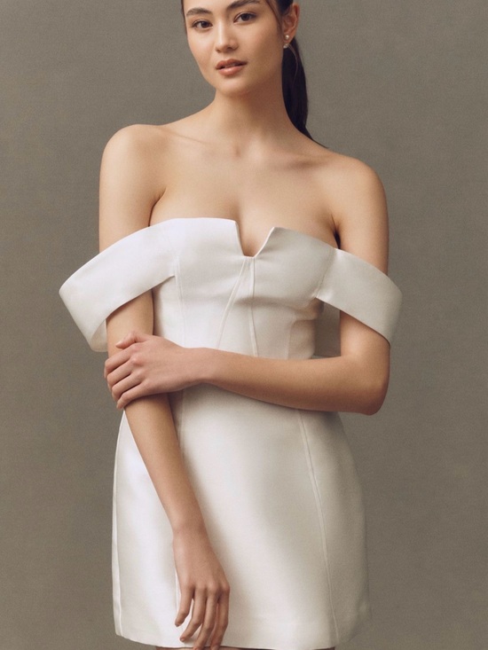 Anthropologie Dresses & Skirts - BHLDN OFF-THE-SHOULDER STRUCTURED DUPIONI MINI DRESS